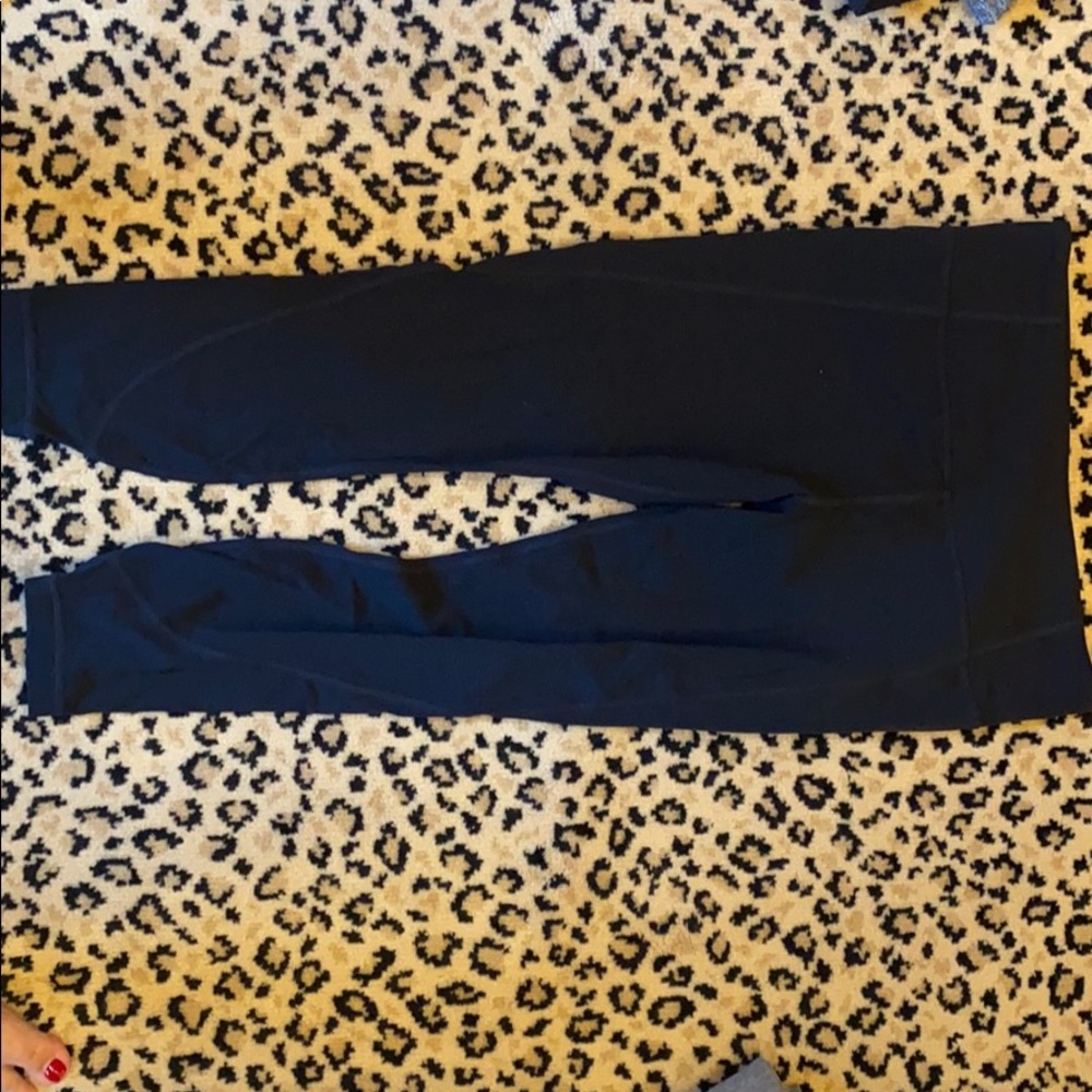 Athleta - size large - leggings
